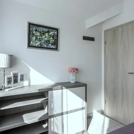 In Kastel Novi With Balcony, Air Conditioning, W-lan, Washing Machine 5105-1 *